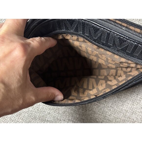 MKF Collection Crossbody Bag With Adjustable Strap Multiple Compartments Women - Picture 5 of 8